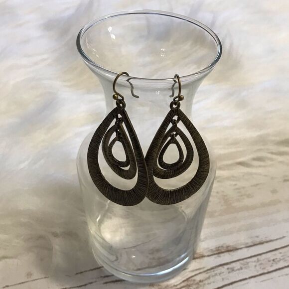 Kiam Family Earring Bronze Dangle Designer - Picture 6 of 10